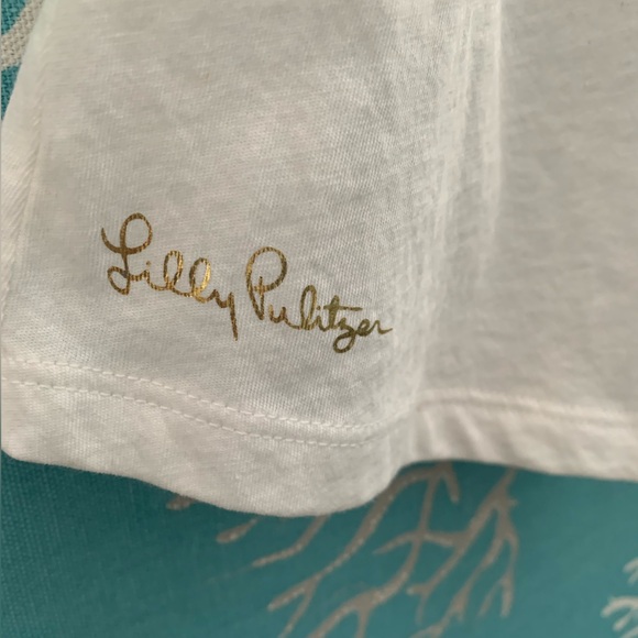 Lilly Pulitzer, cream color tank top with pleated front of shirt. - Picture 2 of 9